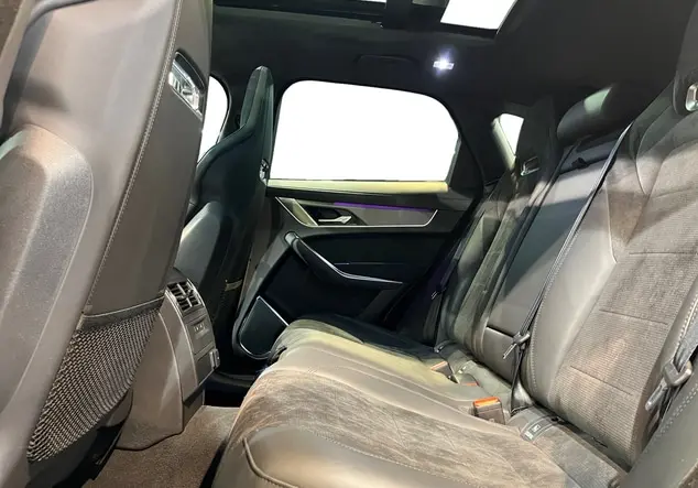 Angebotsdetails Jaguar F-Pace Eiger grey