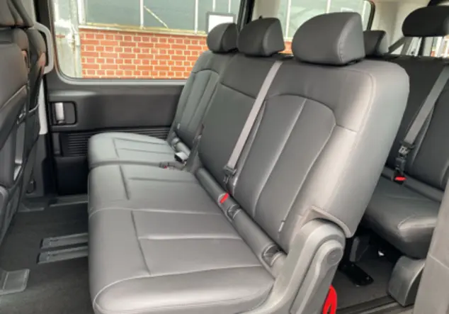 Angebotsdetails Hyundai Staria Graphite Grey