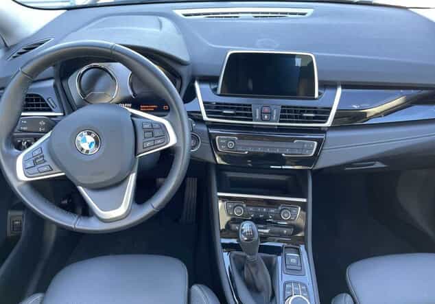 Angebotsdetails BMW 216i Gran Tourer Sport Line Blue