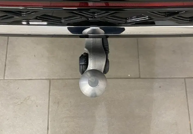 Angebotsdetails Volkswagen Tiguan Schwarz (Grenadillschwarz Metallic)