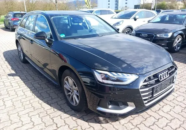 Angebotsdetails Audi A4 Avant 40 TDI ad Schwarz