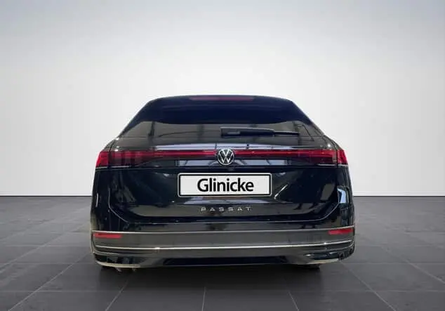 Angebotsdetails Volkswagen Passat Variant Passat Business 2,0 l TDI SCR 110 kW (150 PS) 7-Gang-Doppelkupplungsgetriebe Grenadillschwarz Metallic