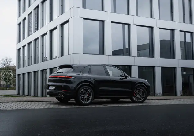 Angebotsdetails Porsche Cayenne schwarz