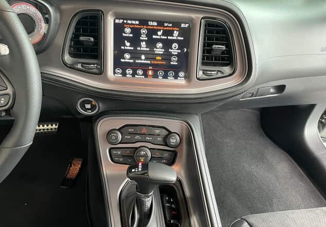 Angebotsdetails Dodge Challenger 5.7 R/T +ACC+BiXenon+SpurW+KAM+Sport Grau