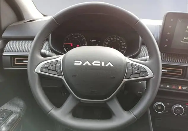 Angebotsdetails Dacia Sandero Stepway Safari Grün