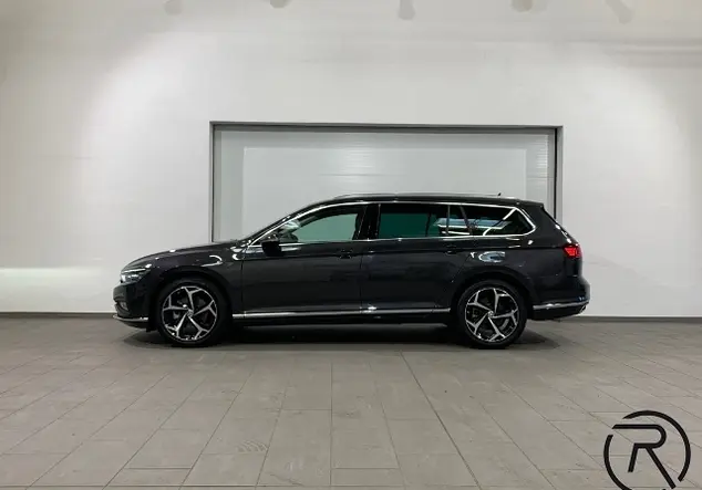 Angebotsdetails Volkswagen Passat Grau (Mangangrau Metallic)