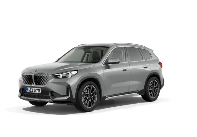 Angebotsdetails BMW iX1 xDrive30 Spacesilber Metallic