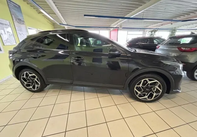 Angebotsdetails Kia XCeed Schwarz ((1K) BLACK PEARL M)