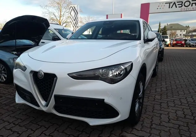 Angebotsdetails Alfa Romeo Stelvio Weiß