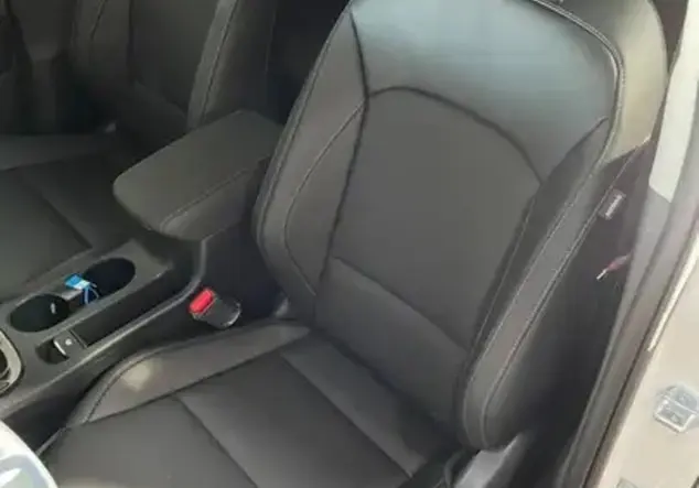 Angebotsdetails Kia Soul Blau / weiß / schwarz
