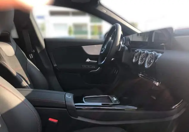 Angebotsdetails Mercedes-Benz CLA 180 Coupé ++sofort verfügbar++ Graulack mountaingrau