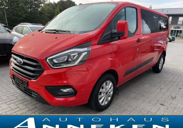 Angebotsdetails Ford Transit Custom Race-Rot