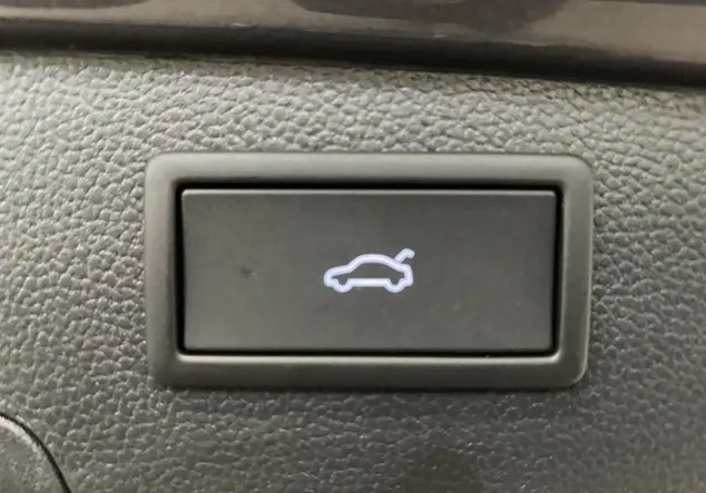 Angebotsdetails Volkswagen Passat Schwarz (Diabasgrau Metallic Grenadillschwarz Metallic)