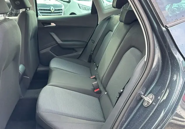 Angebotsdetails Seat Arona weiß