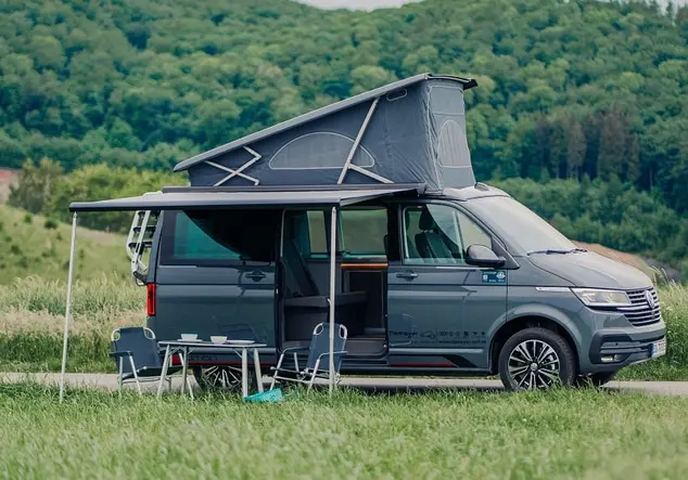 Angebotsdetails Volkswagen T6.1 Pure Grey / Dach Schwarz