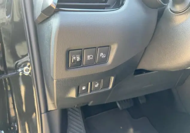 Angebotsdetails Toyota C-HR Schwarz