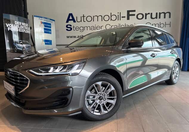 Angebotsdetails Ford Focus Titanium Grau