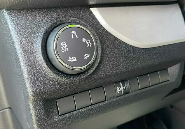 Angebotsdetails Citroen SpaceTourer Weiss / eisweiss