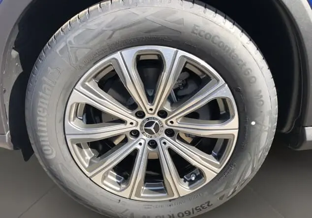 Angebotsdetails Mercedes-Benz GLC Blau-lack spektralblau