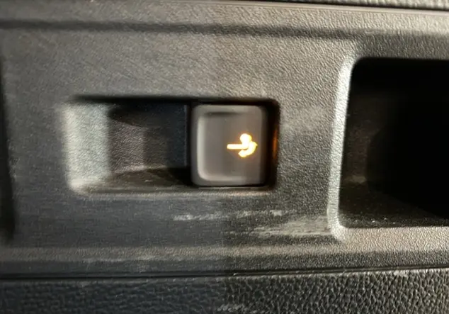 Angebotsdetails Volkswagen Passat Schwarz (Grenadillschwarz Metallic)