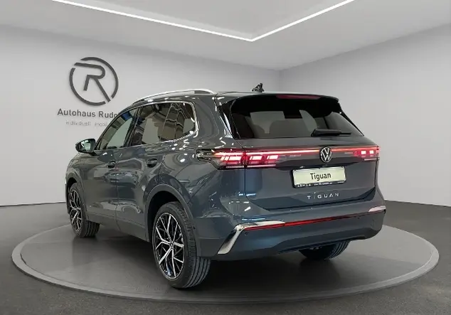 Angebotsdetails Volkswagen Tiguan Grau (Delfingrau Metallic)