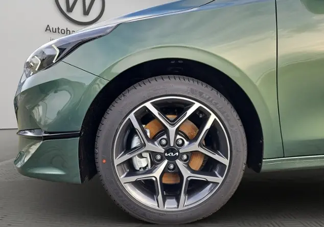 Angebotsdetails Kia Ceed Grün (Experience Green)