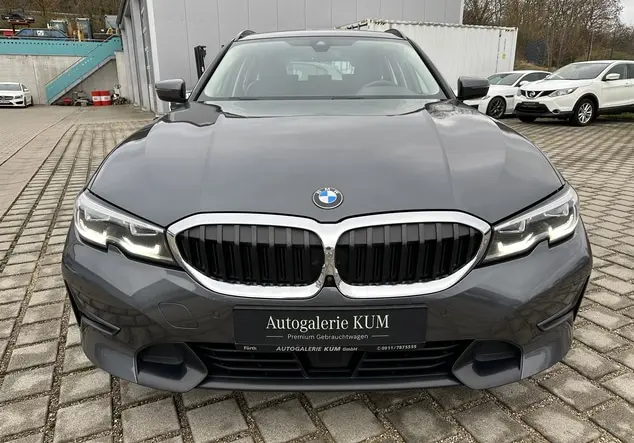 Angebotsdetails BMW 3er Mineralgrau Metallick