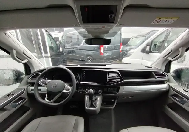 Angebotsdetails Volkswagen T6.1 Indiumgrau Metallic Dach Schwarz