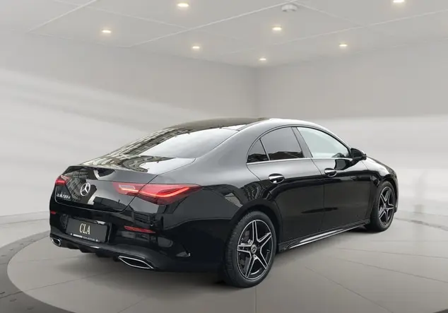 Angebotsdetails Mercedes-Benz CLA Schwarz-Lack kosmosschwarz