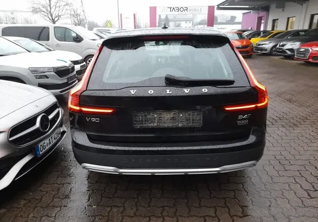 Angebotsdetails Volvo V90 Cross Country B4 Pro Schwarz