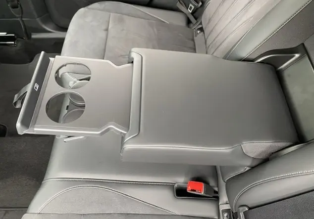 Angebotsdetails Volkswagen Tiguan Schwarz (Deep Black Perleffekt)