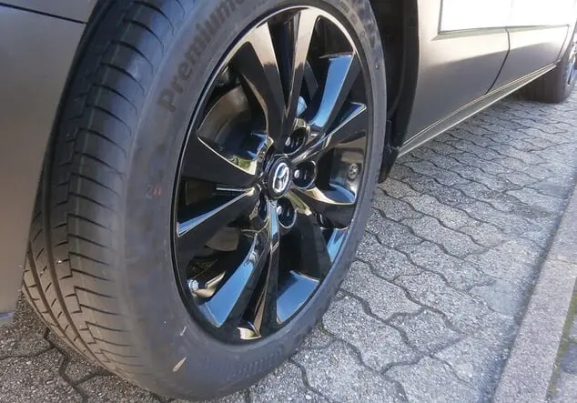 Angebotsdetails Mazda CX-30 2.5L e-SKYACTIV G 140PS 6AT HOMURA POLYMETAL GRAY