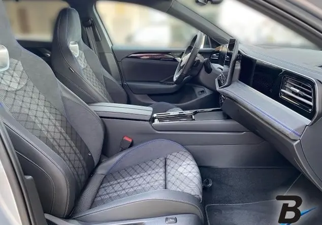 Angebotsdetails Volkswagen Passat Silber