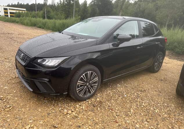 Angebotsdetails Seat Ibiza Seat Road Edition 1.0 TSI 85 kW (116 PS) 7-Gang-DSG Frontantrieb Midnight Schwarz Metallic