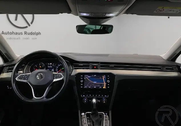 Angebotsdetails Volkswagen Passat Grau (Mangangrau Metallic)