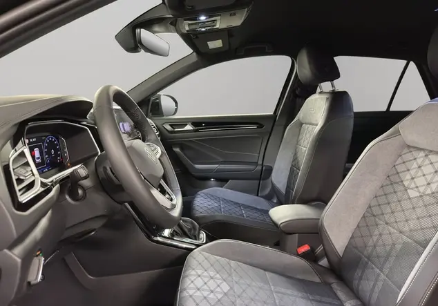 Angebotsdetails Volkswagen T-Roc Schwarz (DeepBlack)