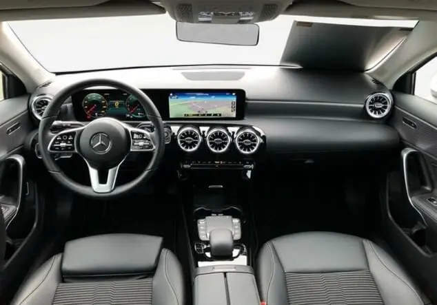 Angebotsdetails Mercedes-Benz A 250 e Progressive White