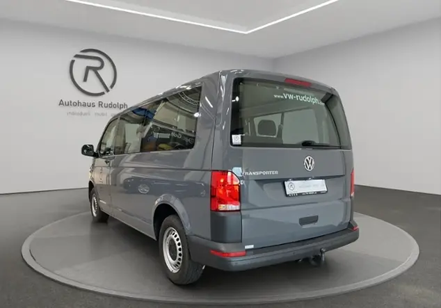 Angebotsdetails Volkswagen T6.1 Kombi 2.0 TDI LR KLIMA NAVI Grau (Pure Grey)