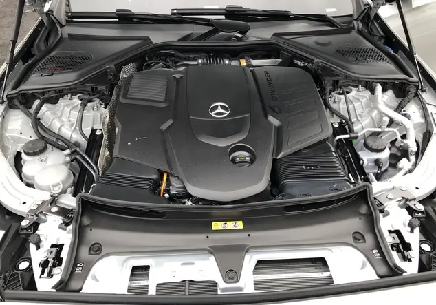 Angebotsdetails Mercedes-Benz E Grau MANUFAKTUR Lack MANUFAKTUR alpingrau uni