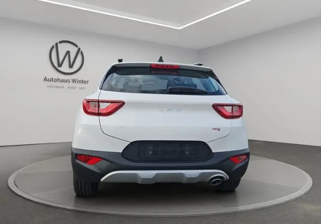Angebotsdetails Kia Stonic WeiÃ ((SWP) SNOW WHITE PEARL)