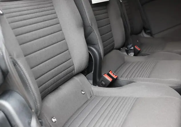 Angebotsdetails Ford Tourneo Chroma-Blau Metallic