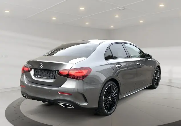 Angebotsdetails Mercedes-Benz A Grau-lack mountaingrau