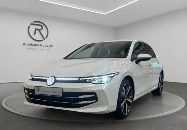 Angebotsdetails Volkswagen Golf VIII 1.5 TSI Style / RFK Weià (Pure White)