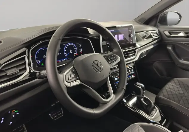 Angebotsdetails Volkswagen T-Roc Schwarz (DeepBlack)