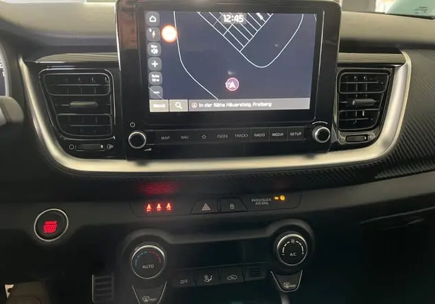 Angebotsdetails Kia Stonic Schwarz ((ABP) AURORA BLACK PEARL M)