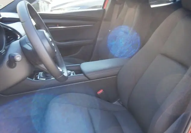 Angebotsdetails Mazda 3 SOUL RED CRYSTAL M