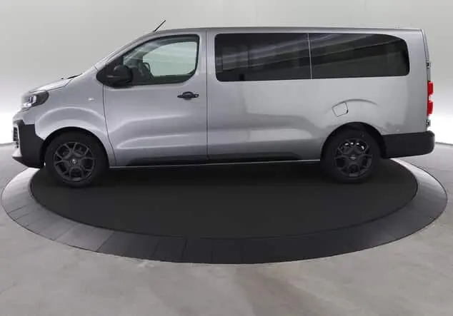 Angebotsdetails Opel Vivaro Opel Kombi 9-Sitzer Lang 2.0 BlueHDi 180 130 kW (177 PS) 8-Gang Automatikgetriebe Diesel Kontrast-Grau (Metallic)