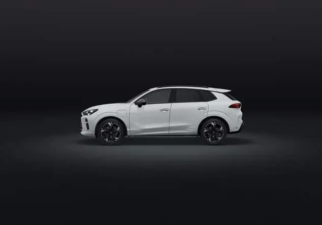 Angebotsdetails Cupra Terramar Cupra Terramar e-HYBRID 1.5 e-HYBRID 150 kW (204 PS) 6-Gang-DSG 150.00 kW (204 PS) Glacial Weiß