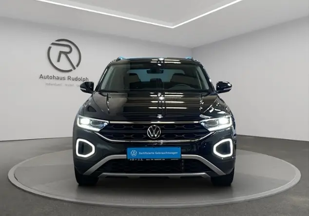Angebotsdetails Volkswagen T-Roc 1.0 TSI Life / 'Park Assist' Schwarz (Deep Black Perleffekt)