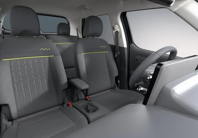 Angebotsdetails Hyundai Inster 49 kWh Cross Abyss Black Mineraleffekt